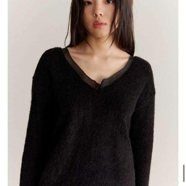 유제 yuje 플러피 실크 니트 블랙 S