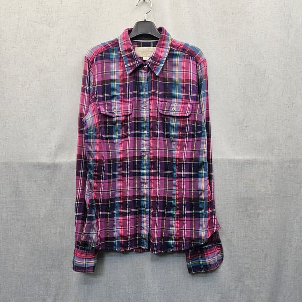 American Eagle Outfitters 핑크 체크 셔츠 248.