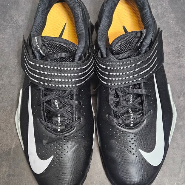 나이키 사발레오 역도화 블랙 265mm