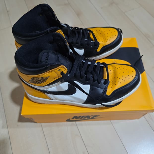 나이키 에어 조던 레트로 하이 og 택시 270mm(*급처)