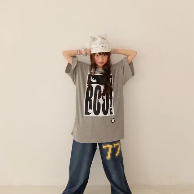 샵페어리 캣츠 아이 플라워 와플 탑 그레이