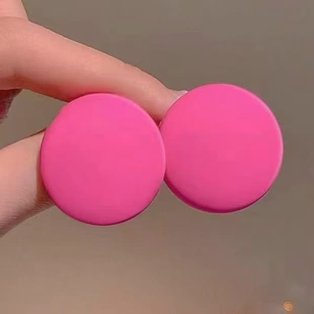 핫핑크 볼 귀걸이