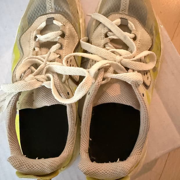 아크네스튜디오 스니커즈 37