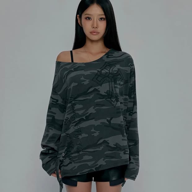 ONE SHOULDER GRAPHIC LONG SLEEVE_CAMO