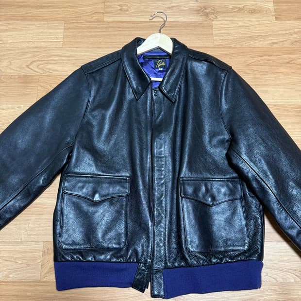 니들스 A-2 카우하이드 가죽자켓 (모델명 PU082)