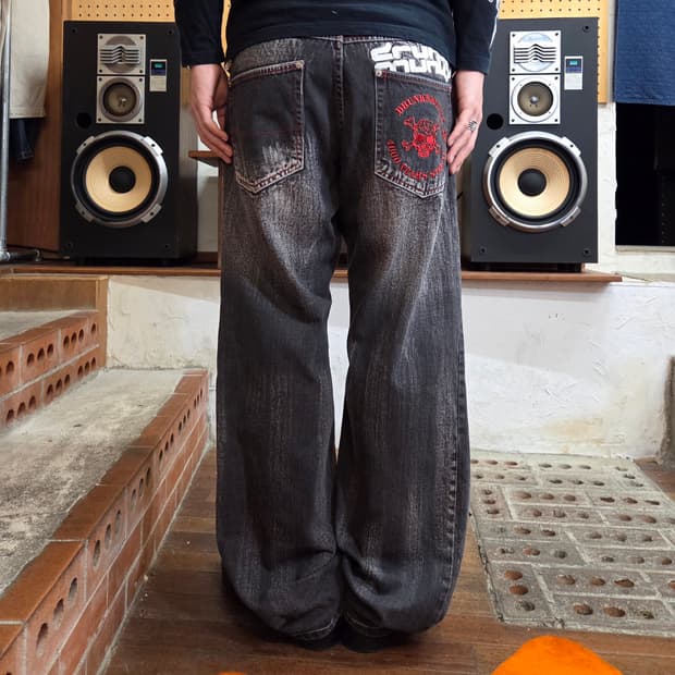 JPN 빈티지 스컬 자수 데님 팬츠