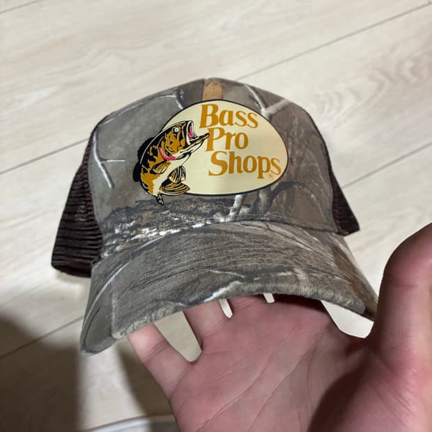 Bass pro shop 리얼트리햇