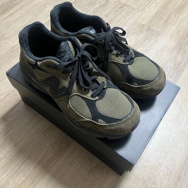 뉴발란스 자운드990v3 브라운블랙 265