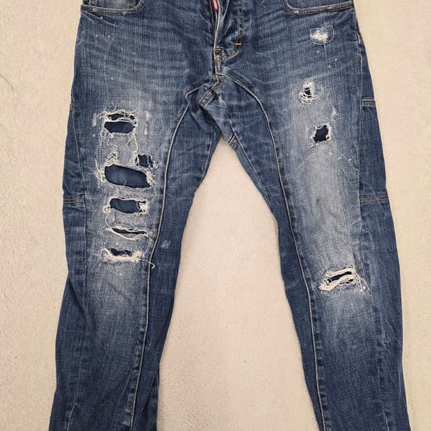 디스퀘어드2 남자청바지.  싸이즈 30