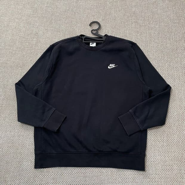 나이키 기모 라운드  맨투맨  5665