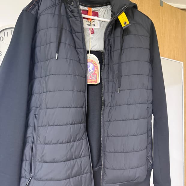 파라점퍼스 니트경량패딩 XL 새제품