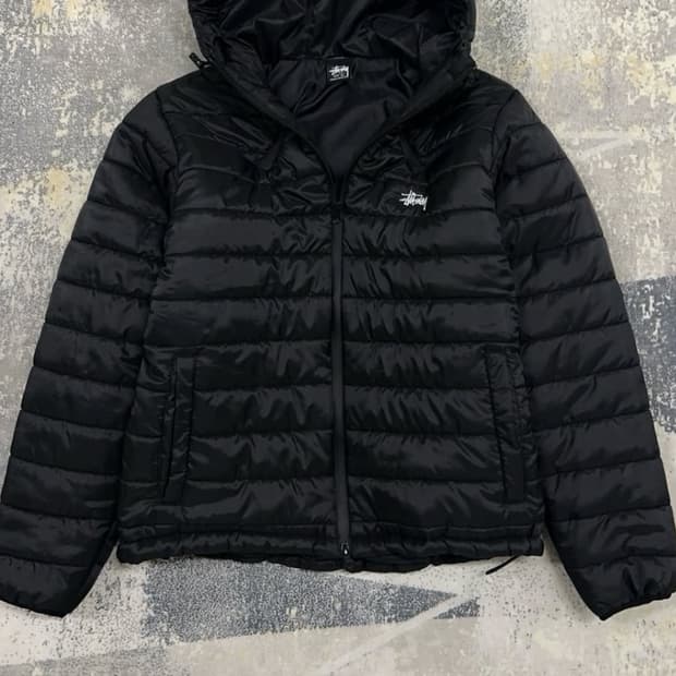 스투시 쓰리지퍼 경량패딩