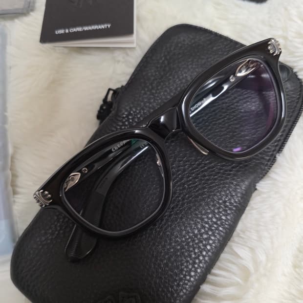 크롬하츠 스모크쇼 아시안핏 안경 판매합니다