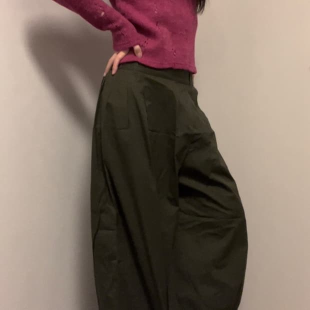 wrap shape wide-fit khaki cotton pants