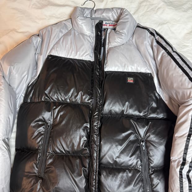 스포츠챔버 SC 트랙 덕 다운 자켓 블랙