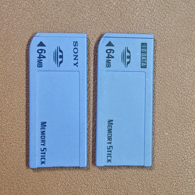 소니 메모리스틱 64MB