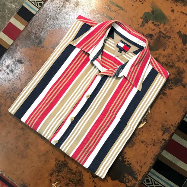 타미힐피거 월계관 자수 컬러링 스트라이프 셔츠 남성 110 사이즈