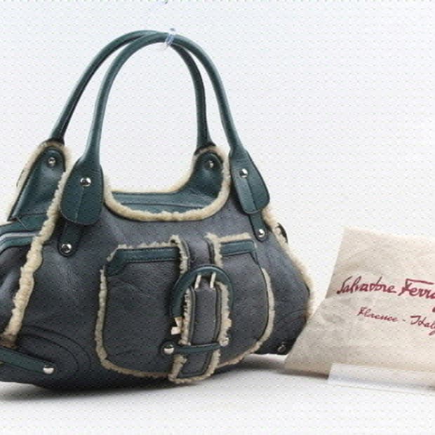 Salvatore Ferragamo 양털 호보백