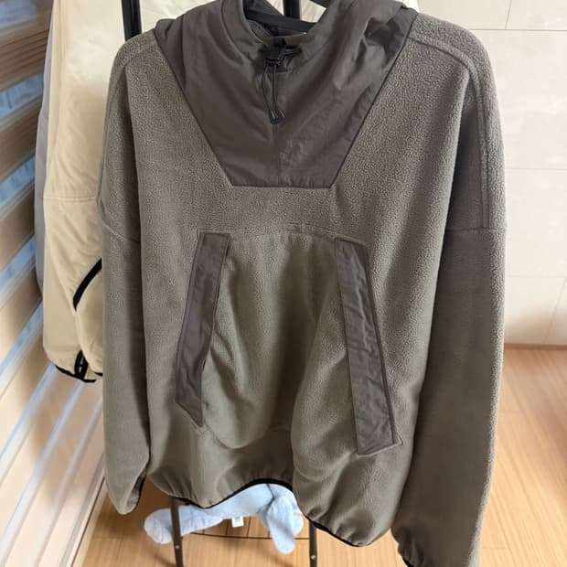 모이프 하이커 풀오버 후디 (2) 올리브 그레이