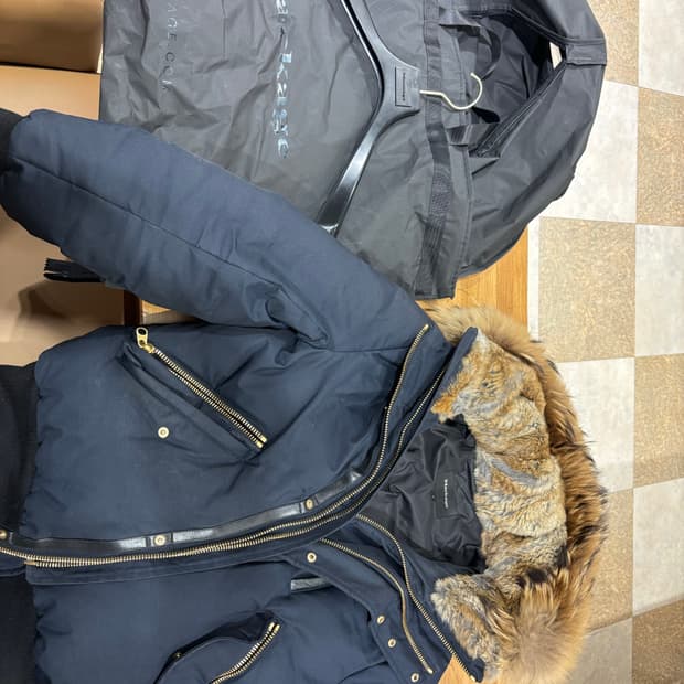 맥케이지 딕슨 네이비