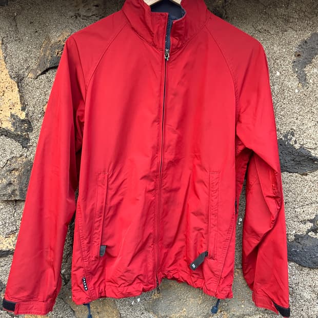 Nike ACG 바람막이(지퍼손상)