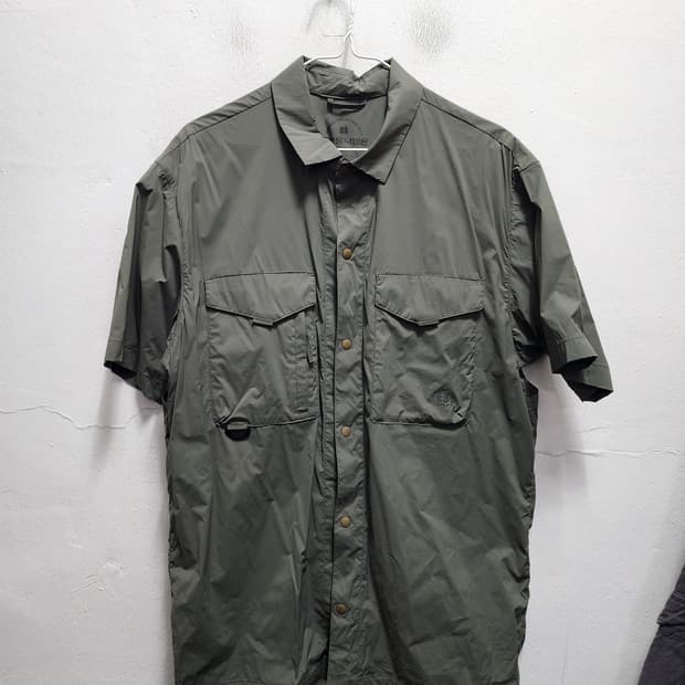 코오롱스포츠 나일론 아메카지 반팔셔츠 