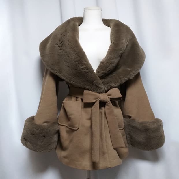 빈티지 퍼 코트원피스 라떼히메갸루 캐캐체 핀터깔 모리걸 페어리 로리타펑크