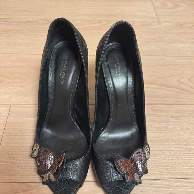 Bottega Veneta 버터플라이 오픈토