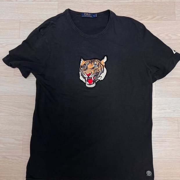 폴로 랄프로렌 블랙 타이거 반팔 티셔츠