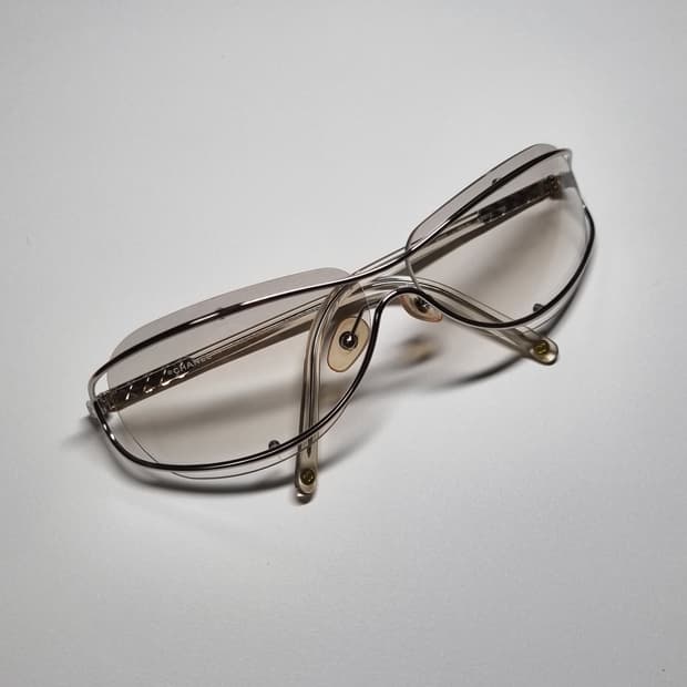 VINTAGE CHANEL SUNGLASSES
