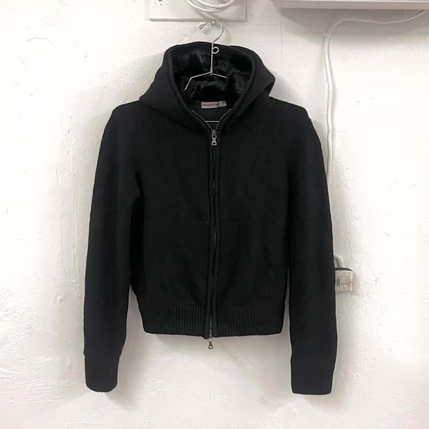 프라다 아카이브 퍼 후드 니트 집업