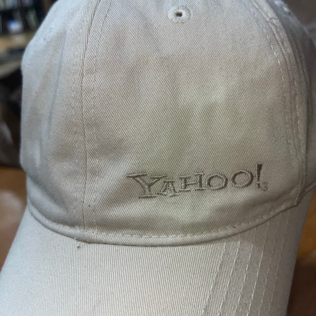 Yahoo! 모자