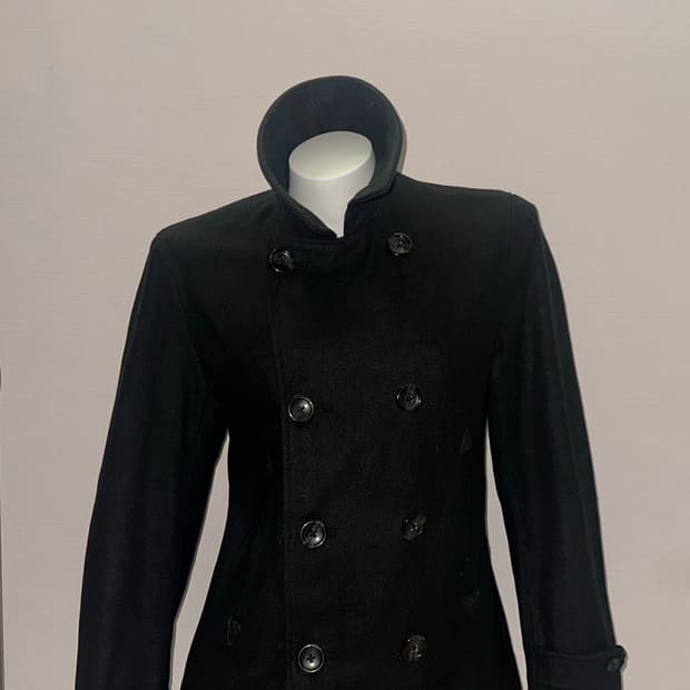 빈티지 블랙 버튼 반코트