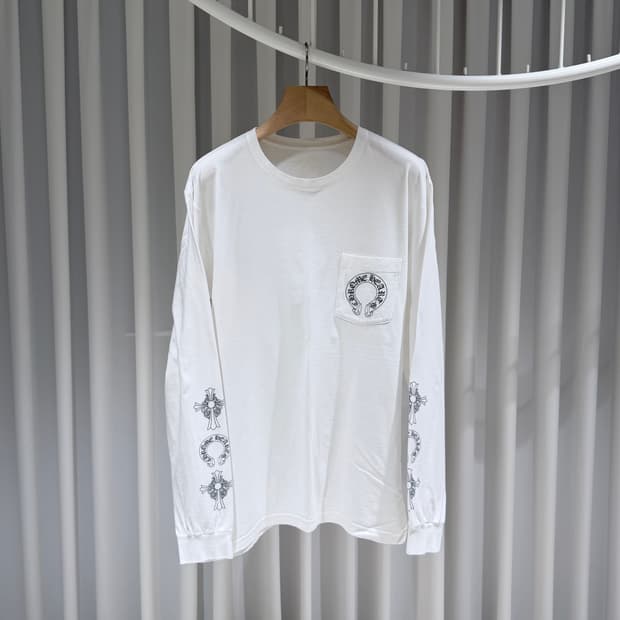 (A+급/XL) / 크롬하츠 T바 크로스 말발굽 롱슬리브 화이트