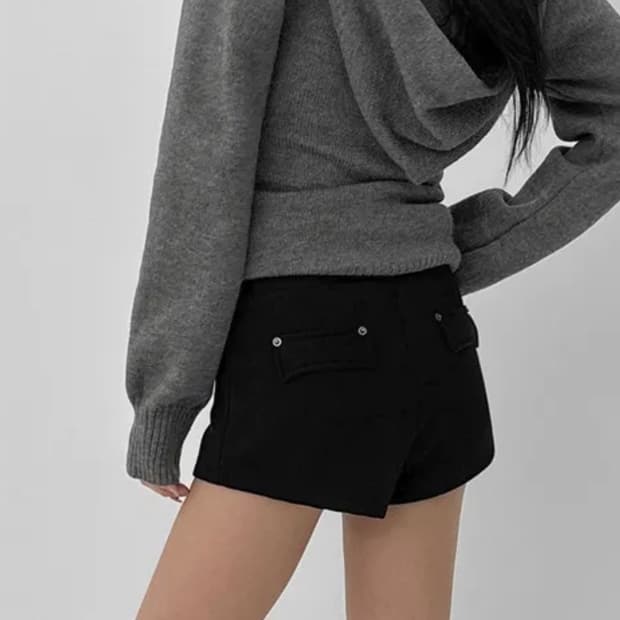 블랙업 제이티 밍크 로우 밴딩 숏팬츠