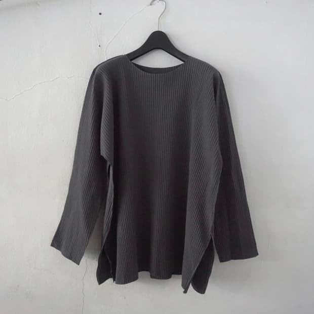 Issey Miyake pleats