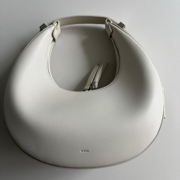 오소이 가방 판매합니다