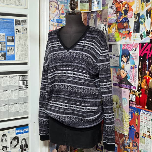 JPN 무슈 니콜 브이넥 페어 아일 패턴 니트