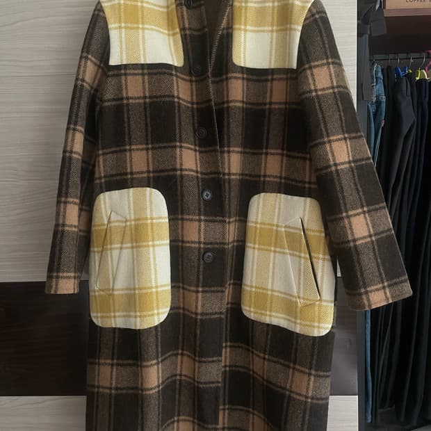 펜디 리버시블 후드 코트