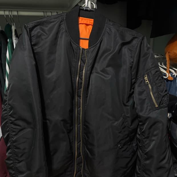 알파인더스트리 MA-1 항공점퍼 M