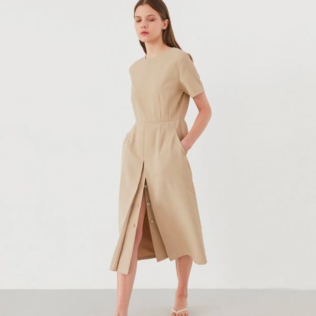 스프링크로커스 버튼 슬릿원피스 프리사이즈 새상품(카키그레이칼라)