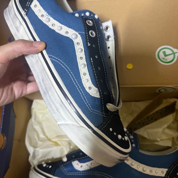 275사이즈 반스 올드스쿨36 펄라이즈드 네이비 블랙