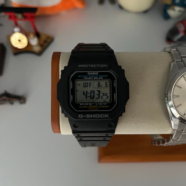 지샥 g-5600ue-1dr 터프솔라 (상태최상)