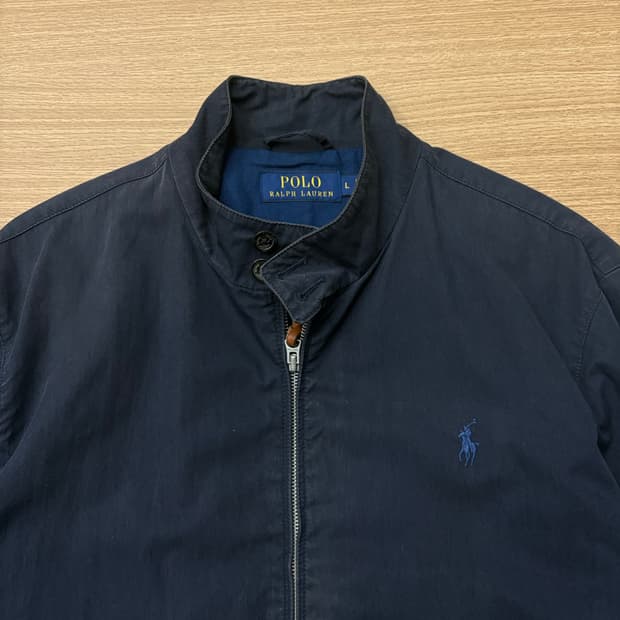 폴로 바라쿠타 카라 네입 자켓
