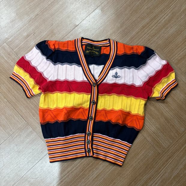 비비안웨스트우드 앵글로매니아 베아 레인보우 크롭 가디건