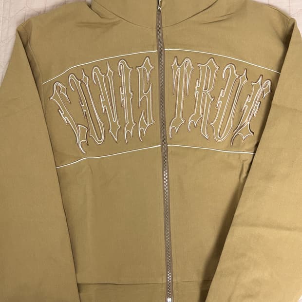 러브이즈트루 크롭 자켓