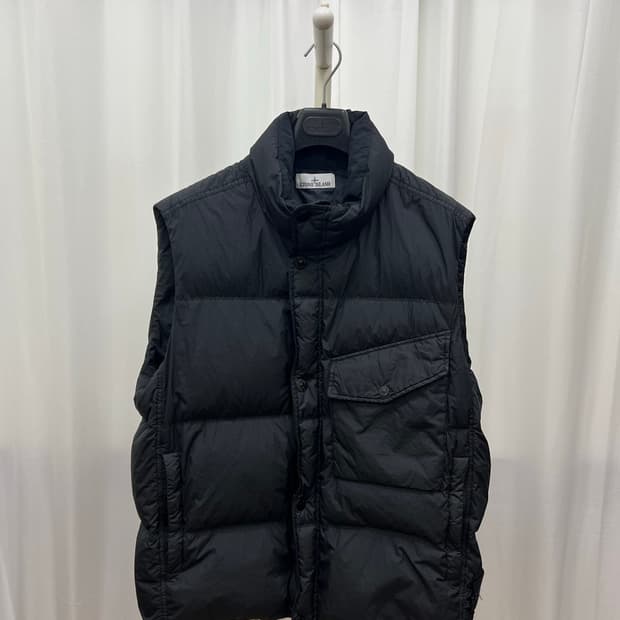 [정품] 26SS, 새상품급 / XL 스톤아일랜드 크링클랩스 나일론 조끼