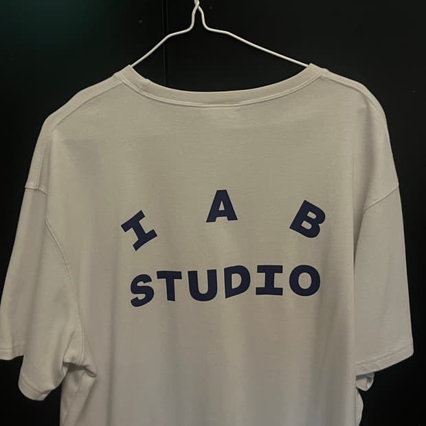 아이앱 스튜디오 흰색 남색 XL