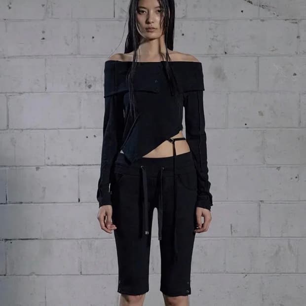 새상품) 보헤미안서울 웨이스트 스트링 오프숄더