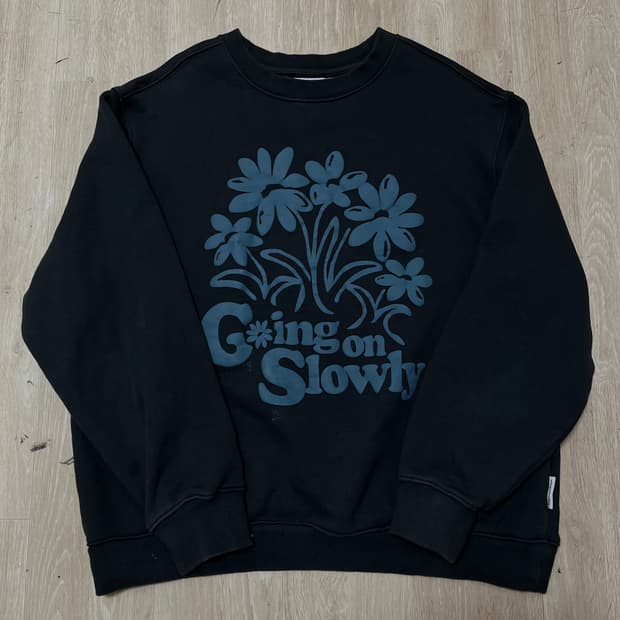 비바스튜디오 플라워 빅로고 코튼 맨투맨 L/100